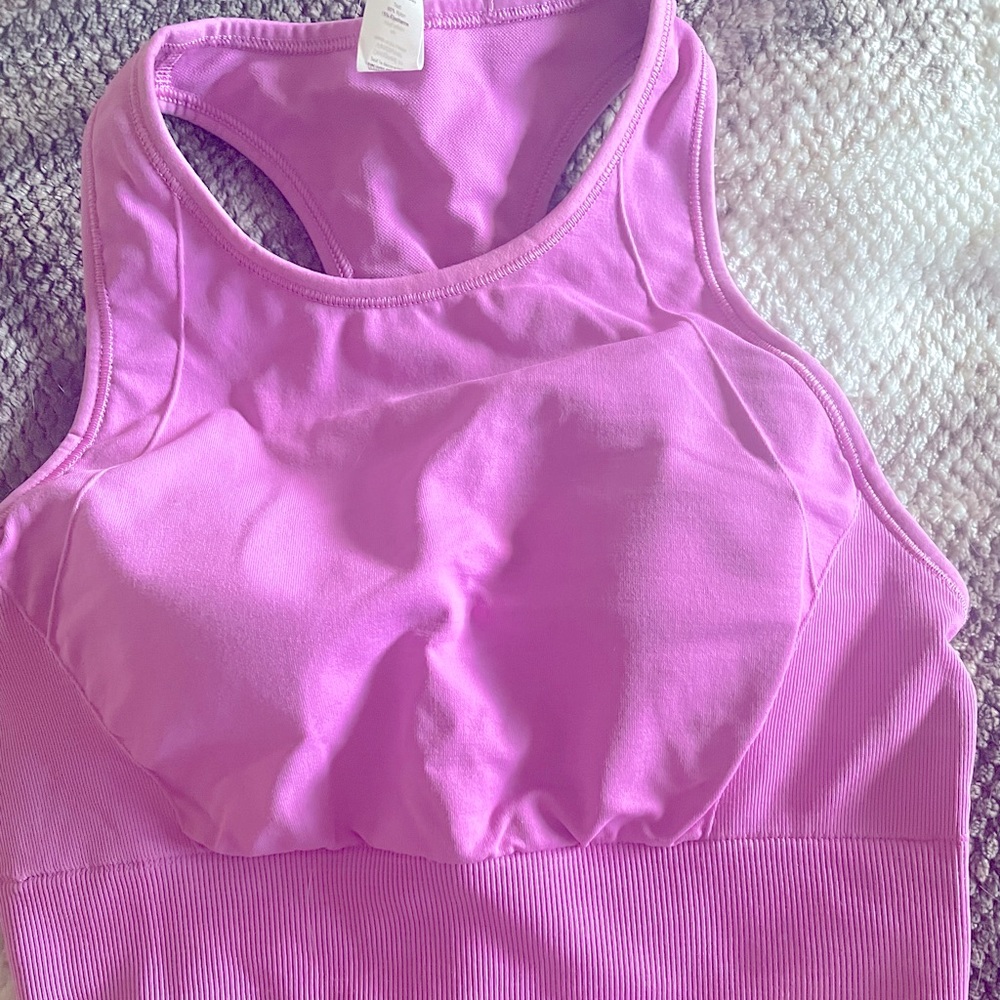 Lululemon sports bra. Size 4.